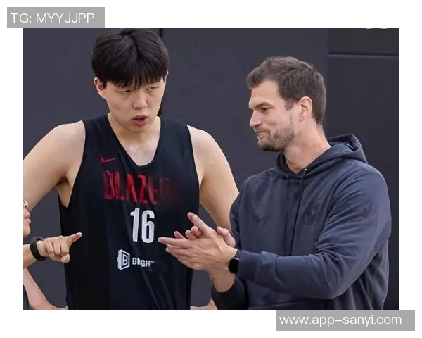 杨瀚森谈阿夫迪亚在中国的受欢迎程度与鼓励作用